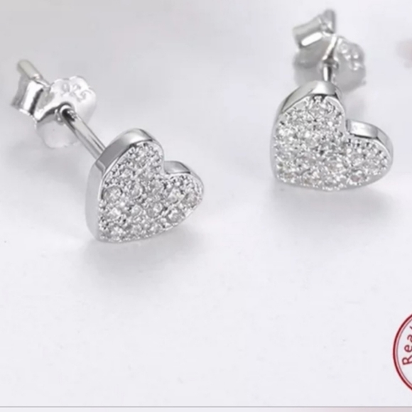 24K Gold over sterling silver stud Earrings - Picture 4 of 8